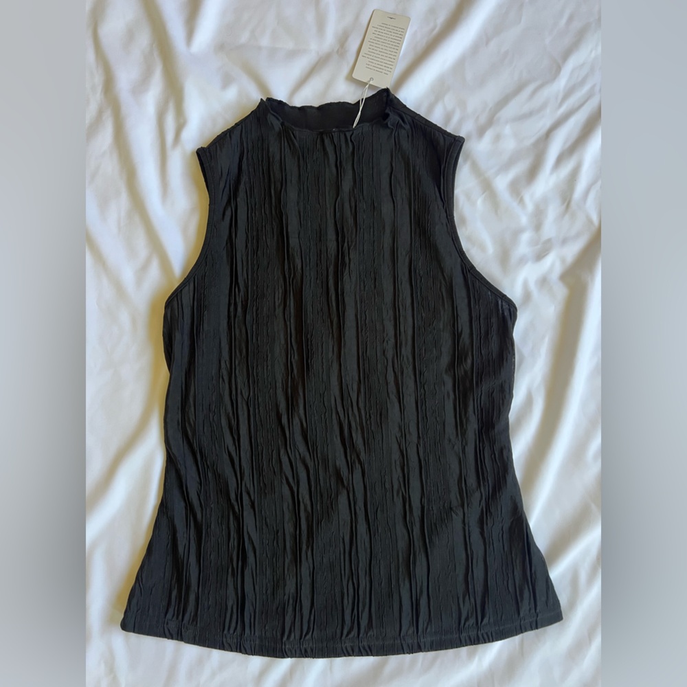 Elegant Black Sleeveless Shirt